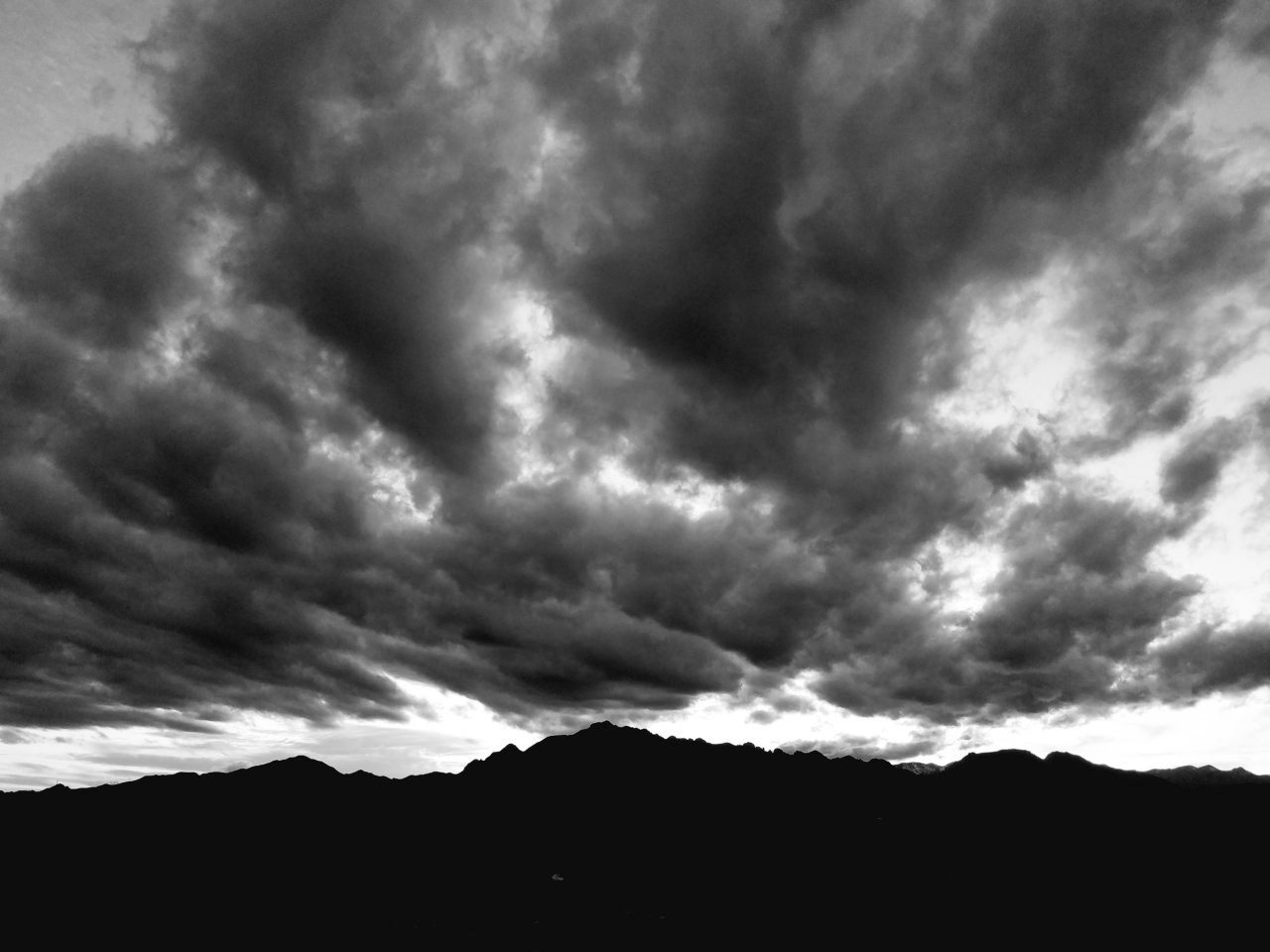 CloudsOverChiricahuas